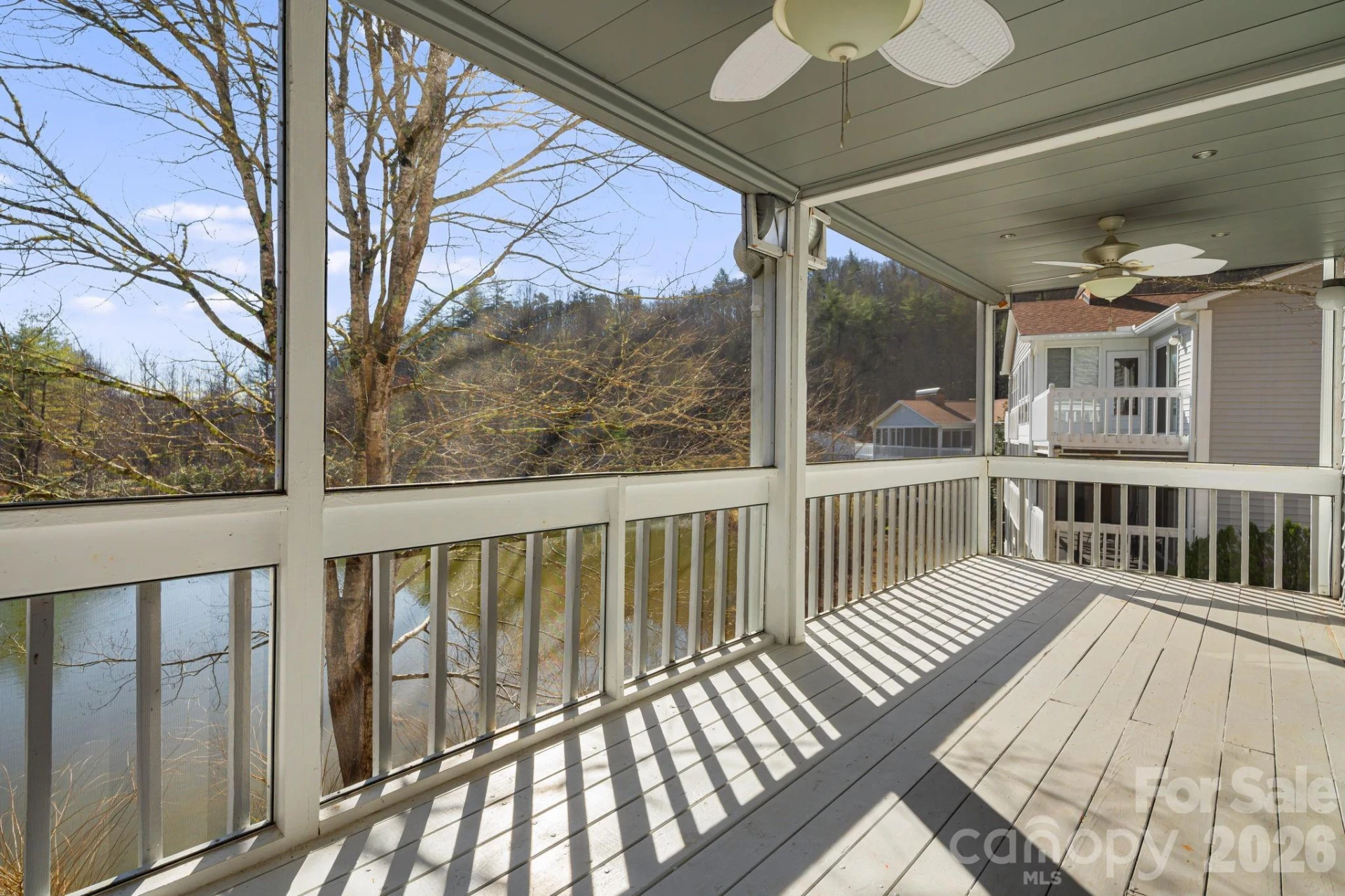 84 Lakeview Court - Photo 22