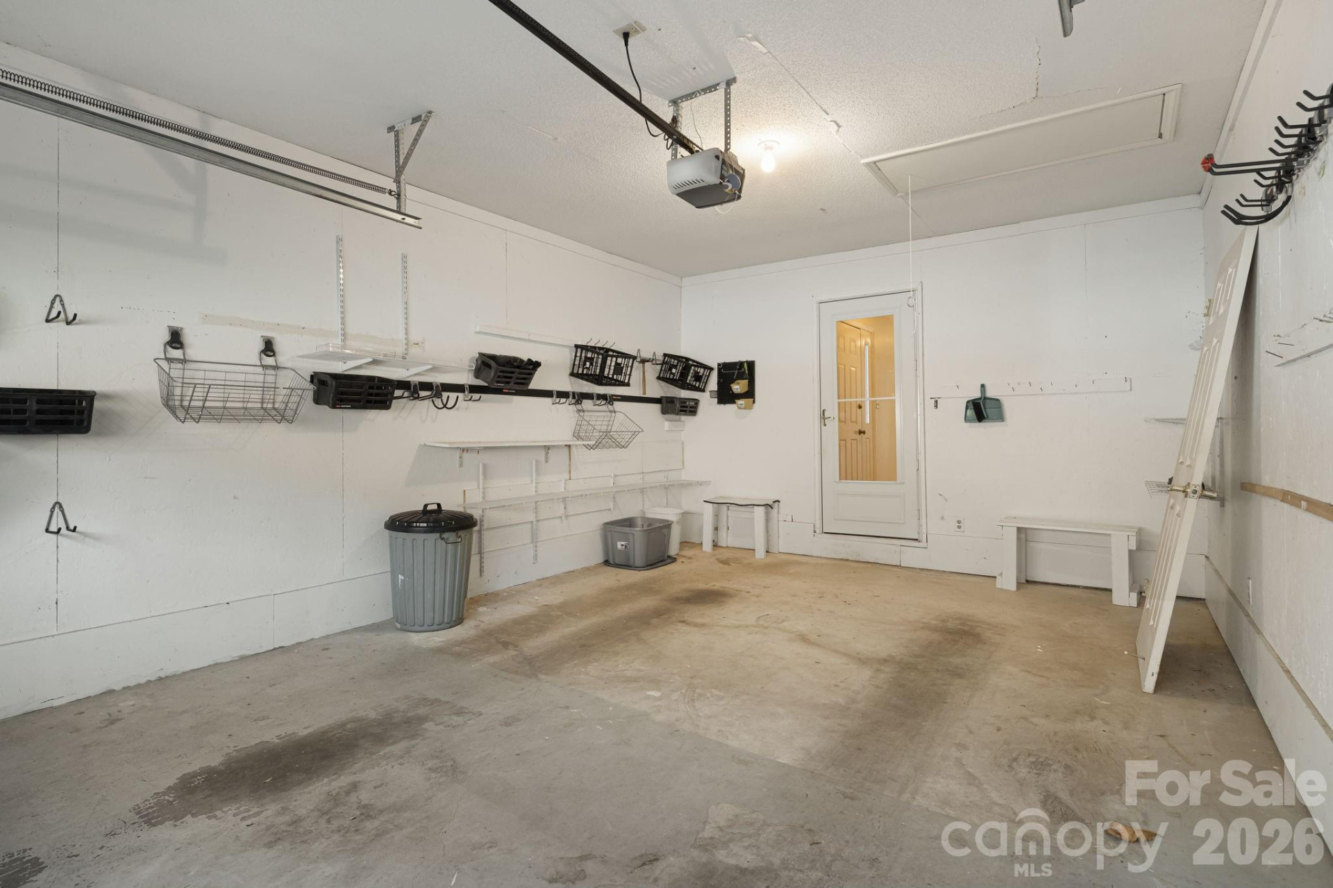 84 Lakeview Court - Photo 23