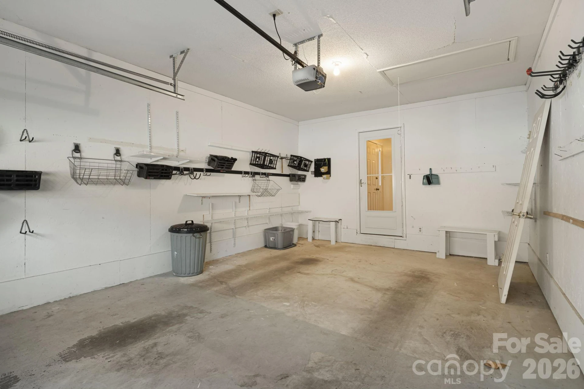 84 Lakeview Court - Photo 23