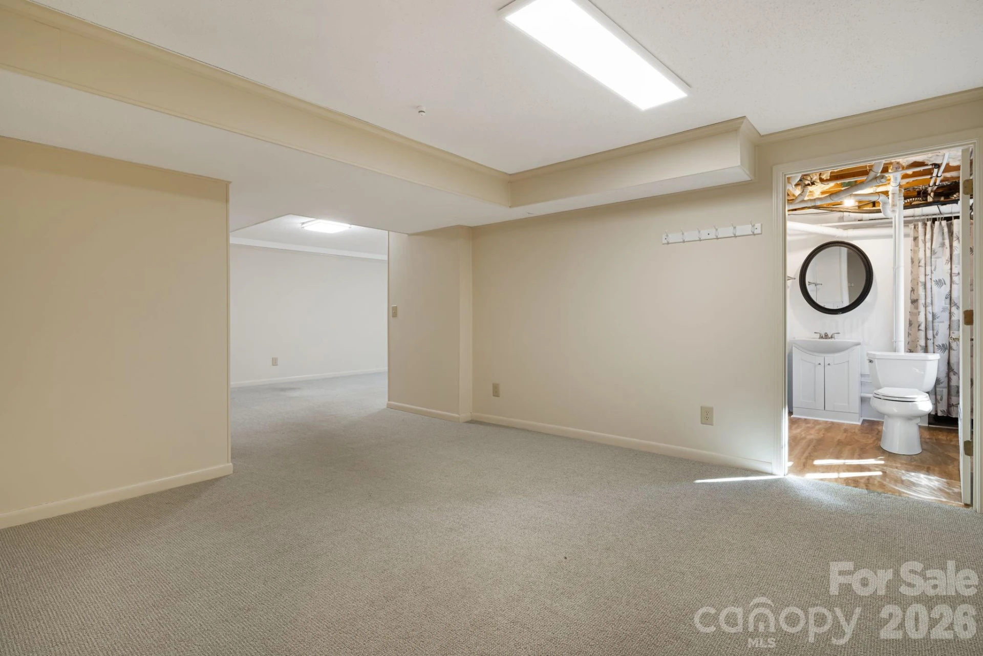84 Lakeview Court - Photo 24