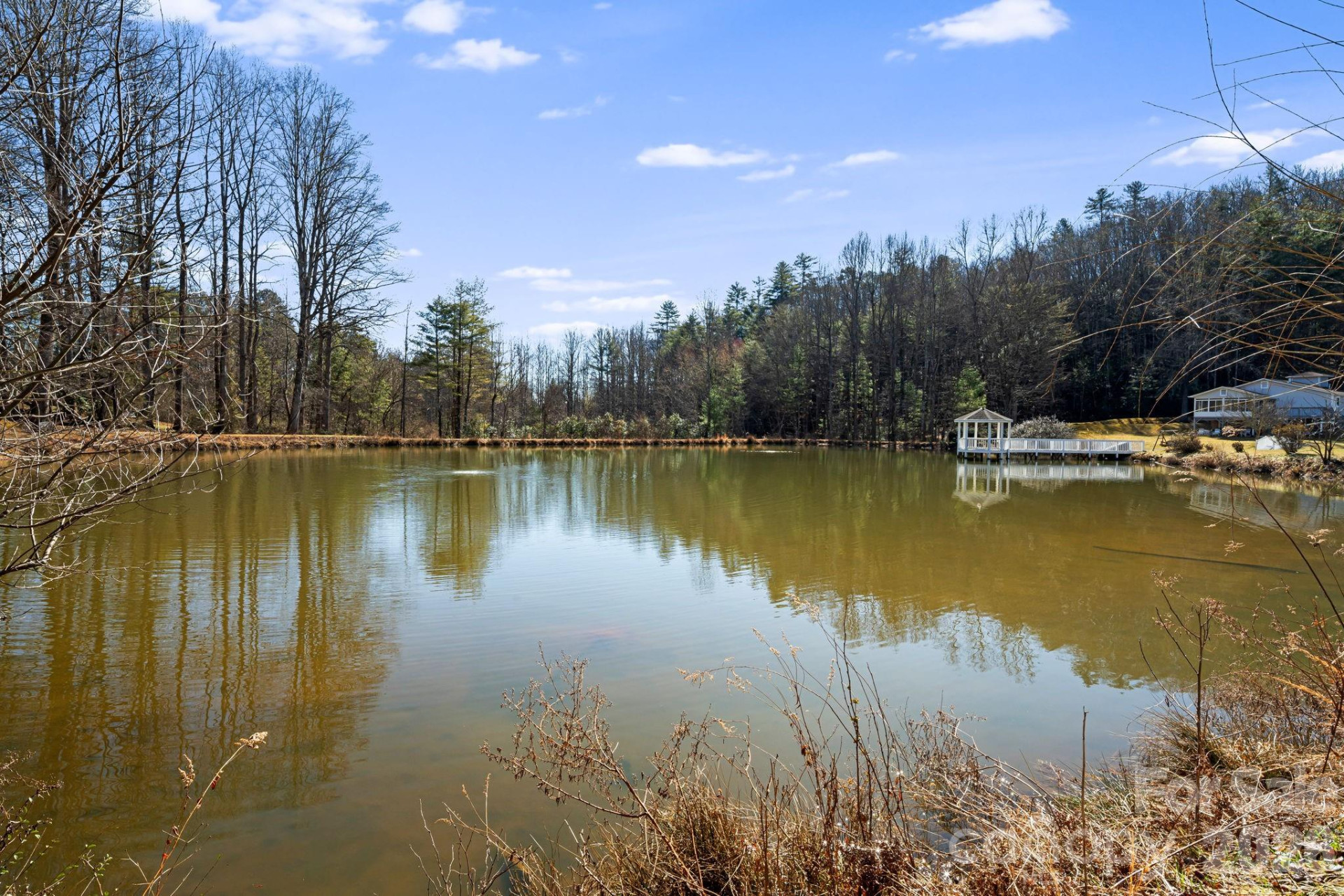 84 Lakeview Court - Photo 33