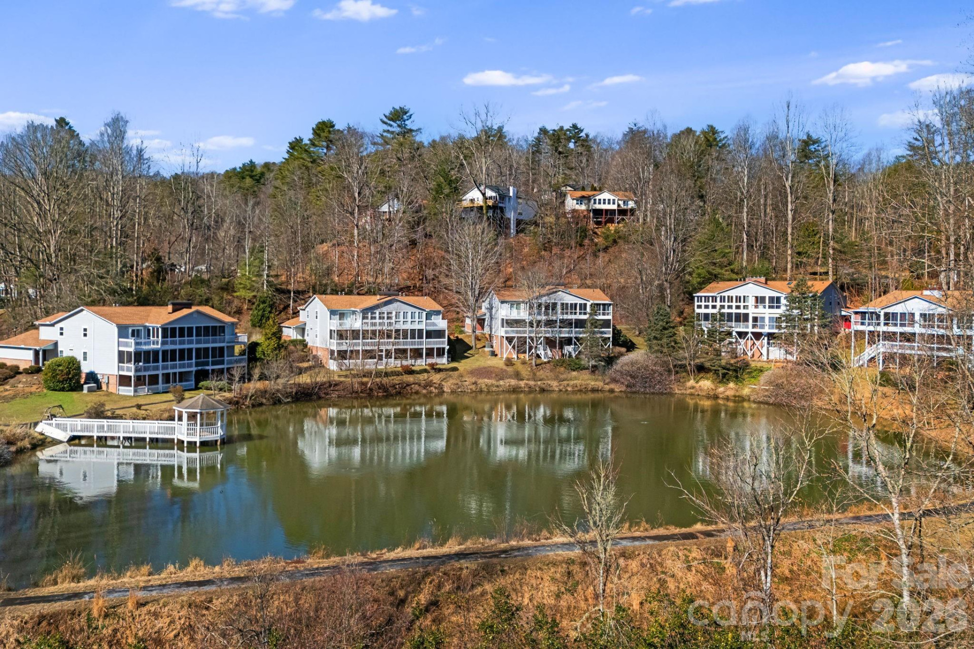 84 Lakeview Court - Photo 36