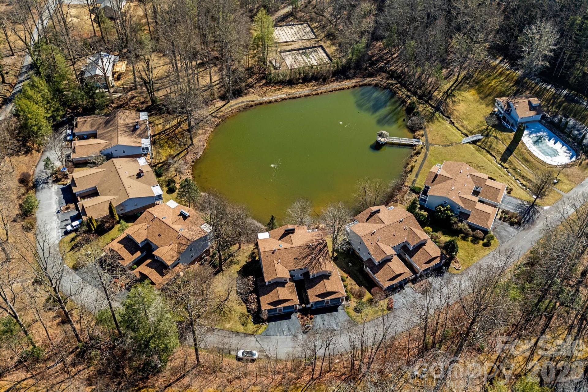 84 Lakeview Court - Photo 37