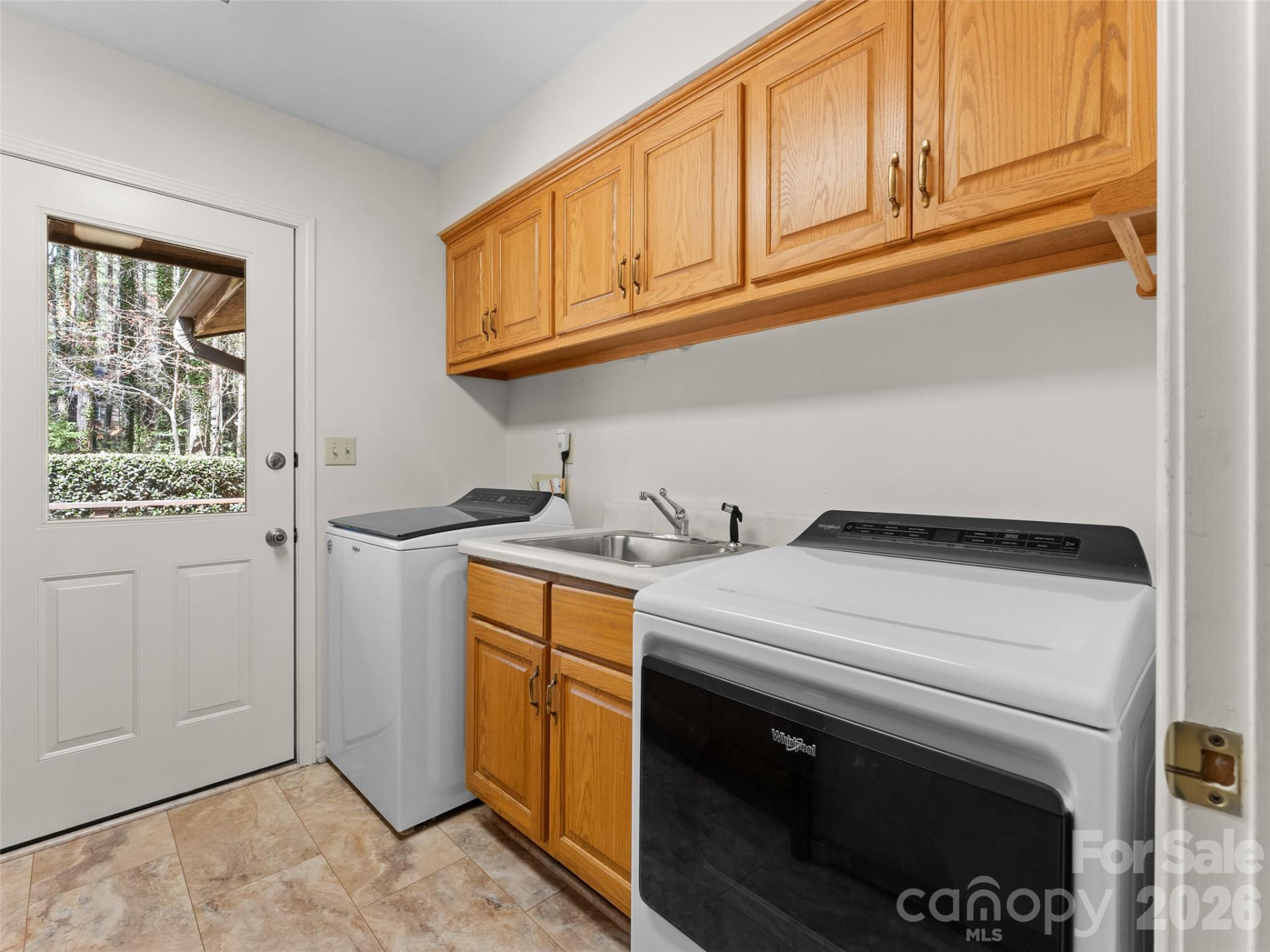 205 Deerpath Lane - Photo 22