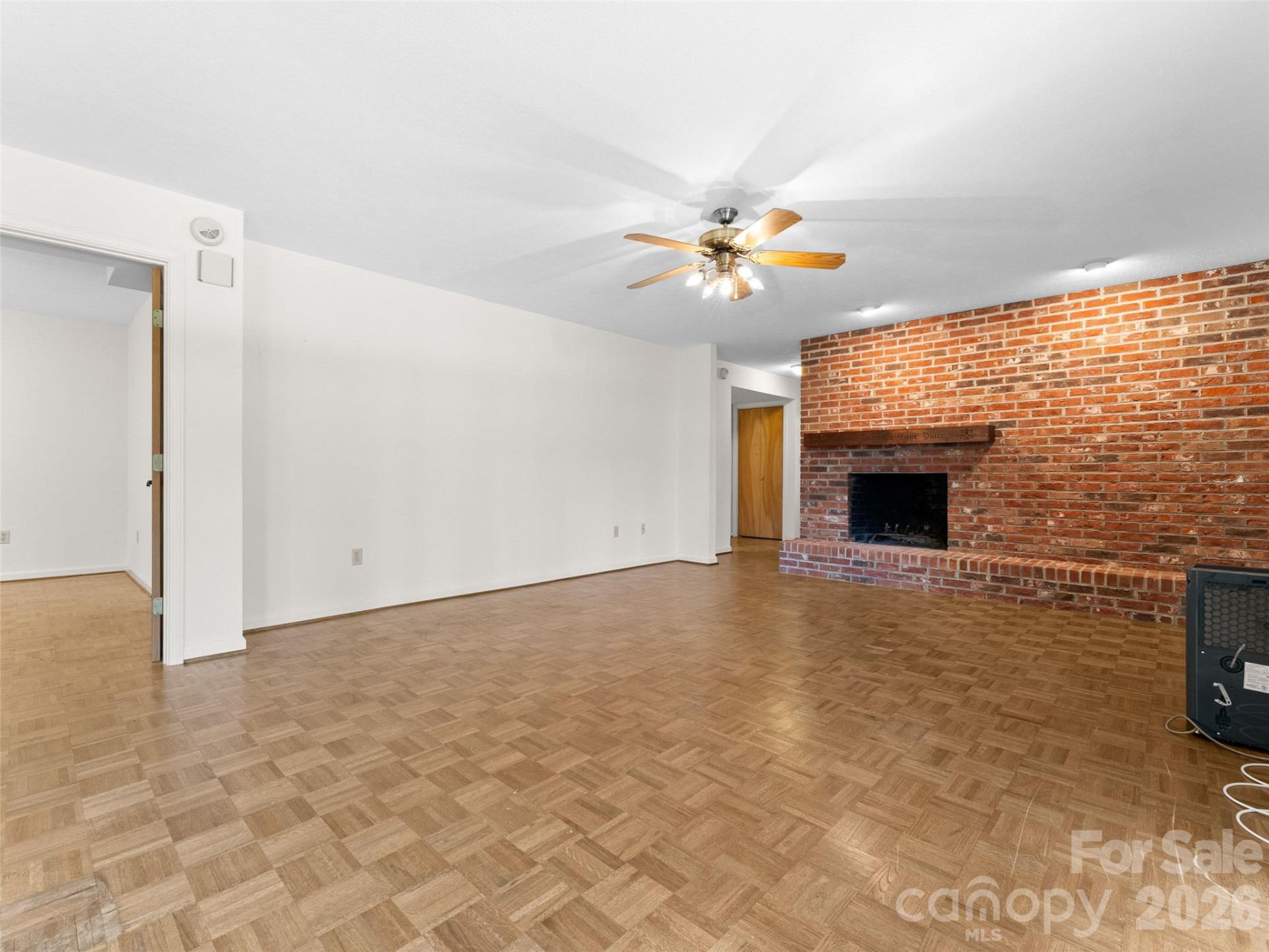 205 Deerpath Lane - Photo 36