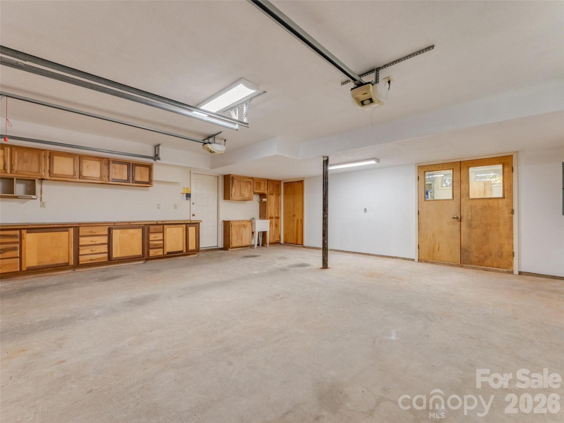 205 Deerpath Lane - Photo 43