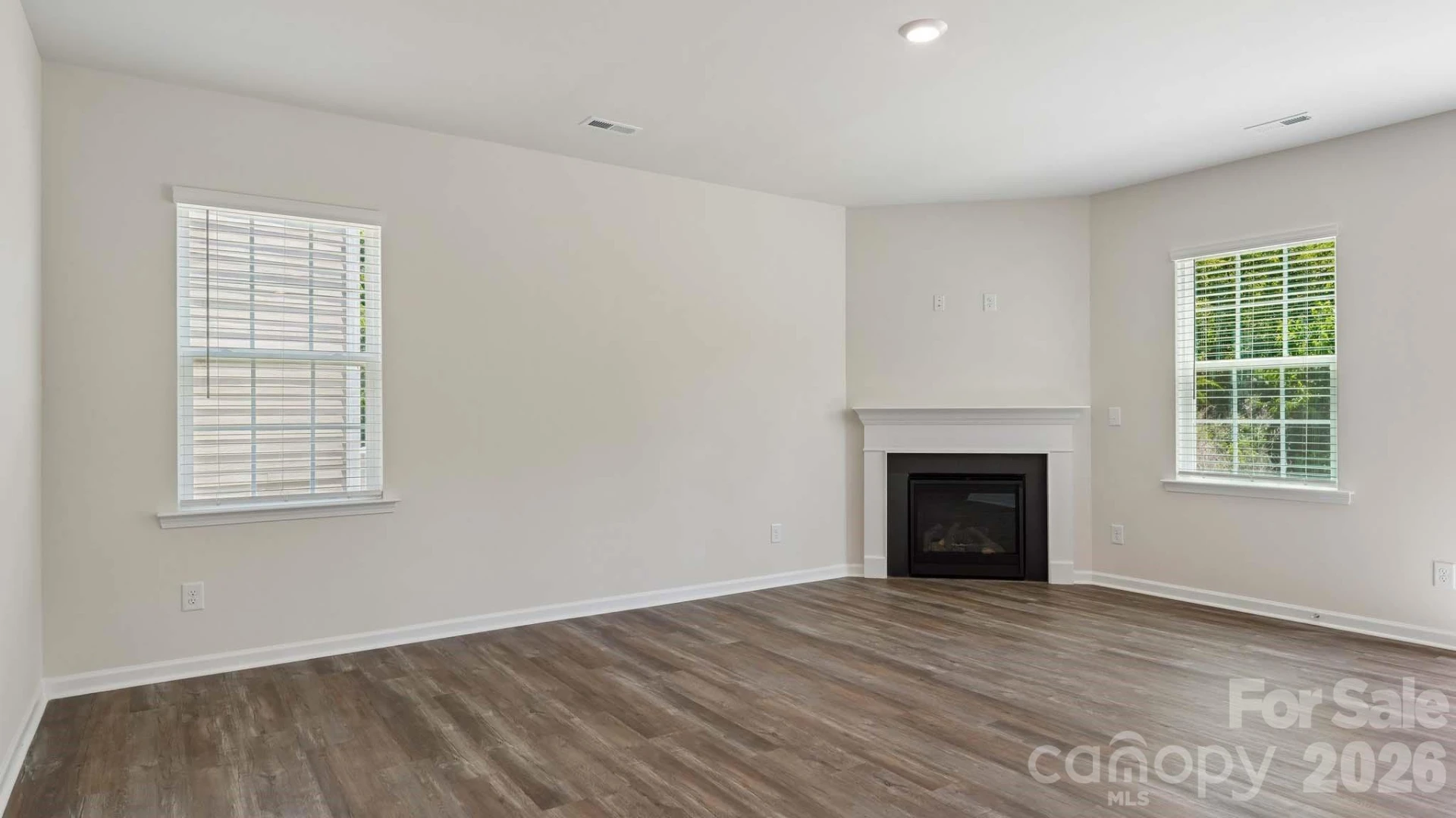 1608 Secrest Commons Drive - Photo 8
