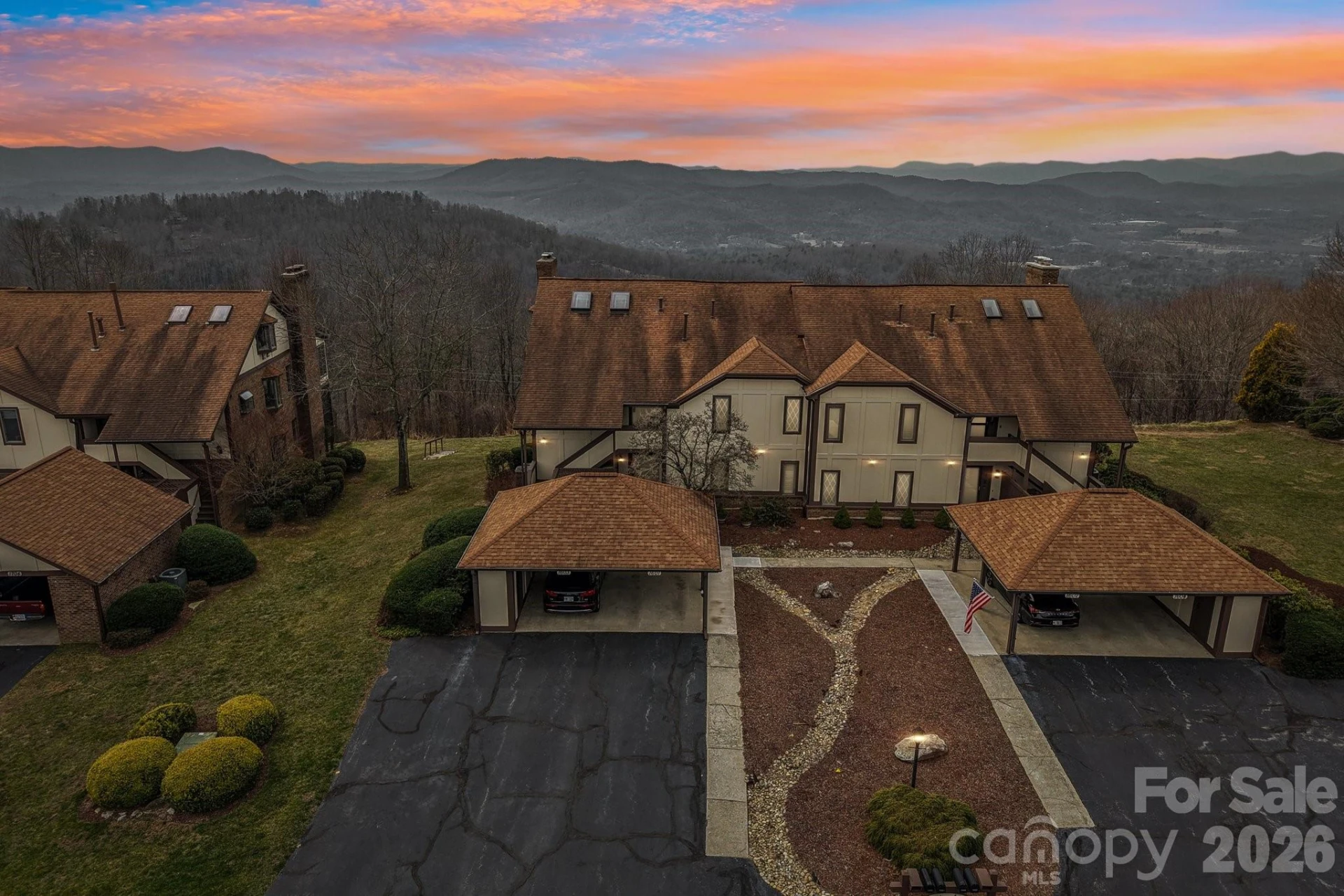 1601 Fleetwood Plaza