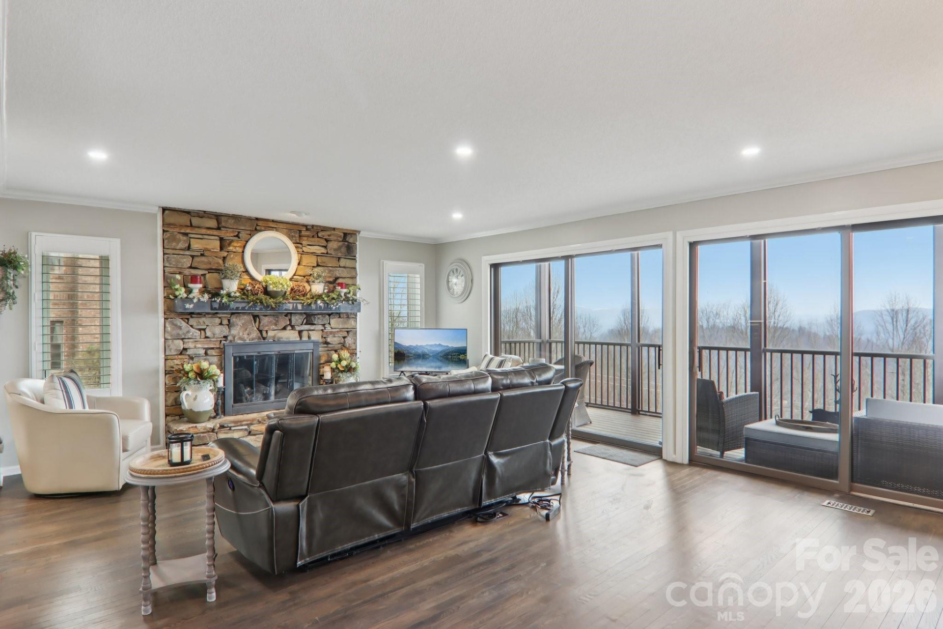 1601 Fleetwood Plaza - Photo 5