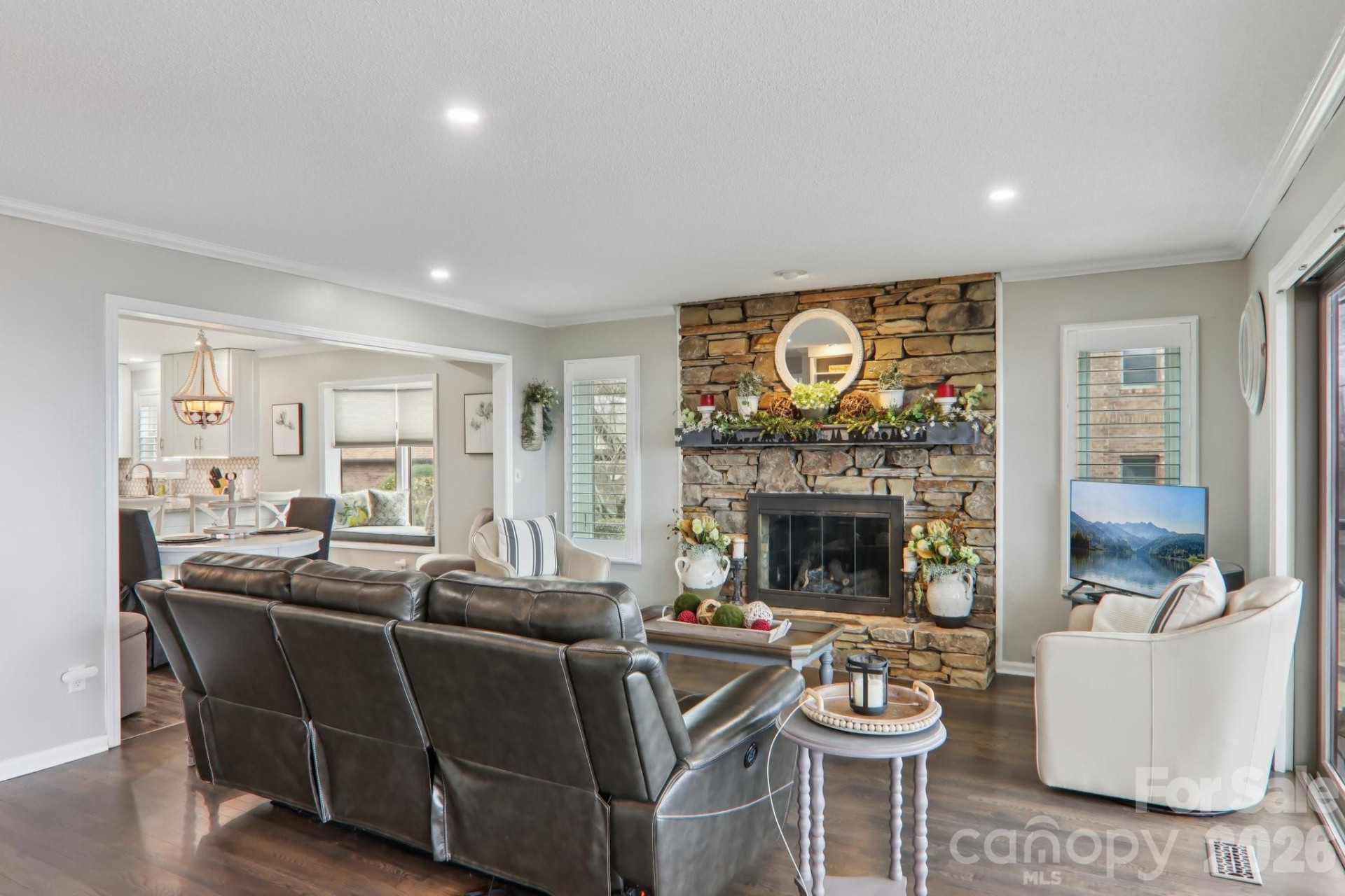 1601 Fleetwood Plaza - Photo 7