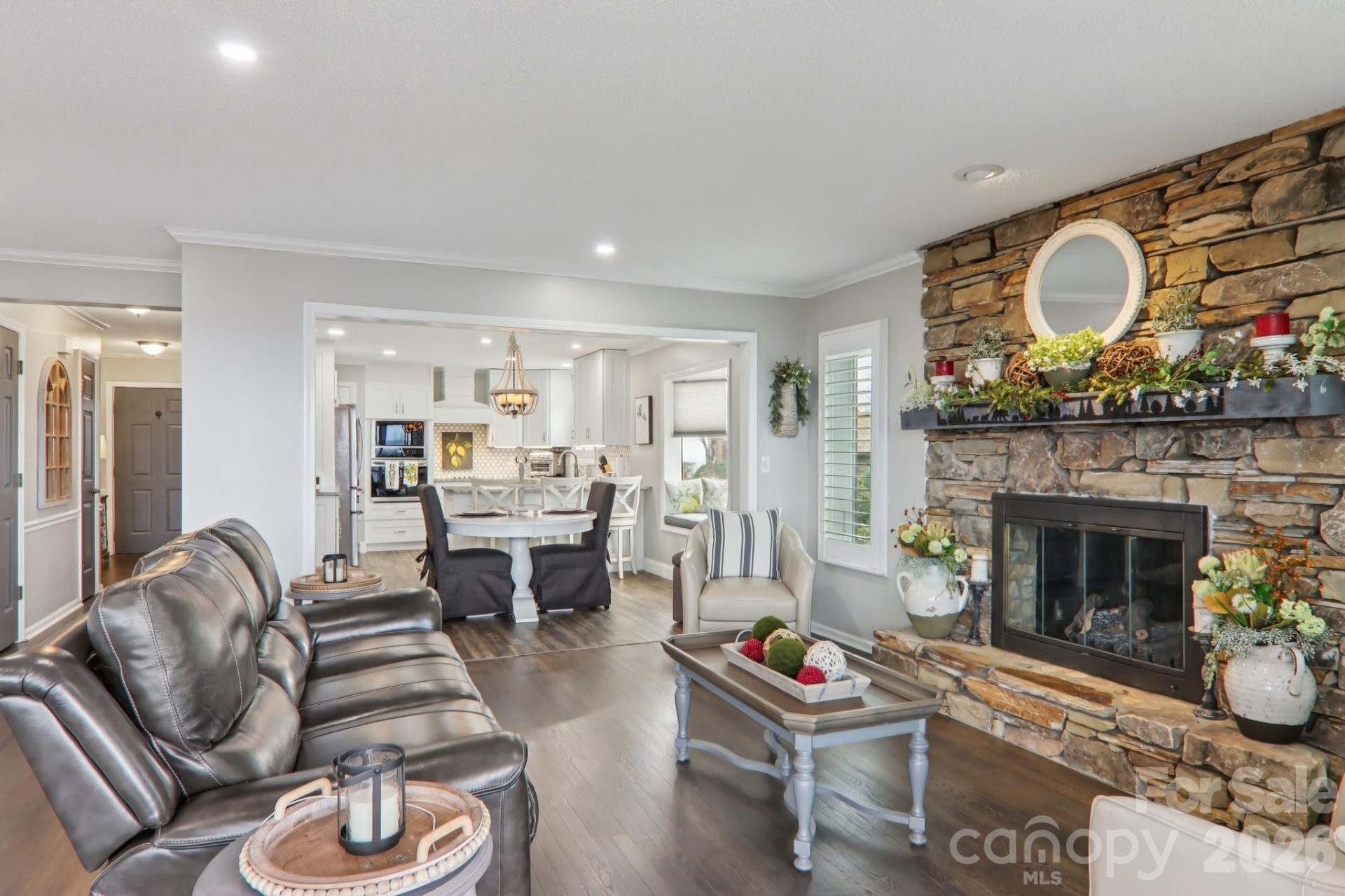 1601 Fleetwood Plaza - Photo 8