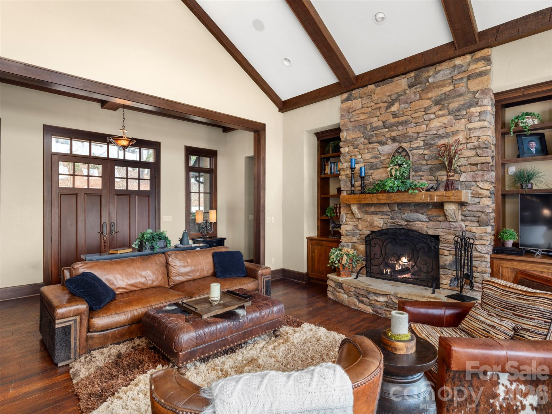 310 Braeside Court - Photo 3