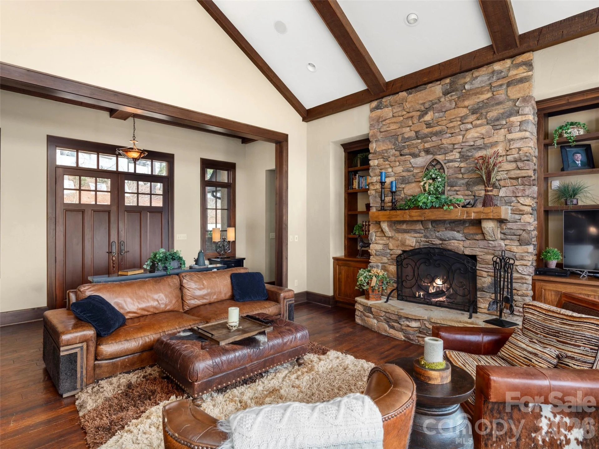 310 Braeside Court - Photo 3