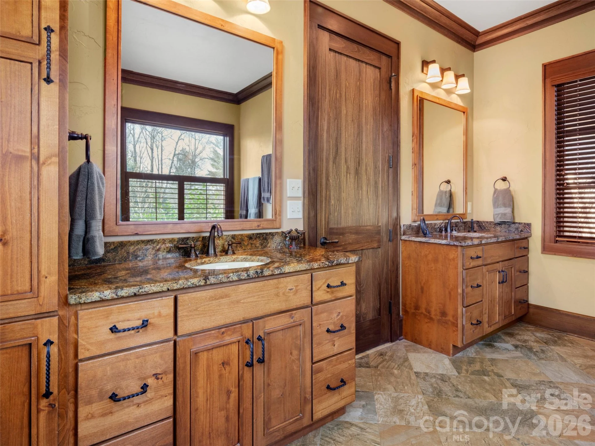 310 Braeside Court - Photo 22