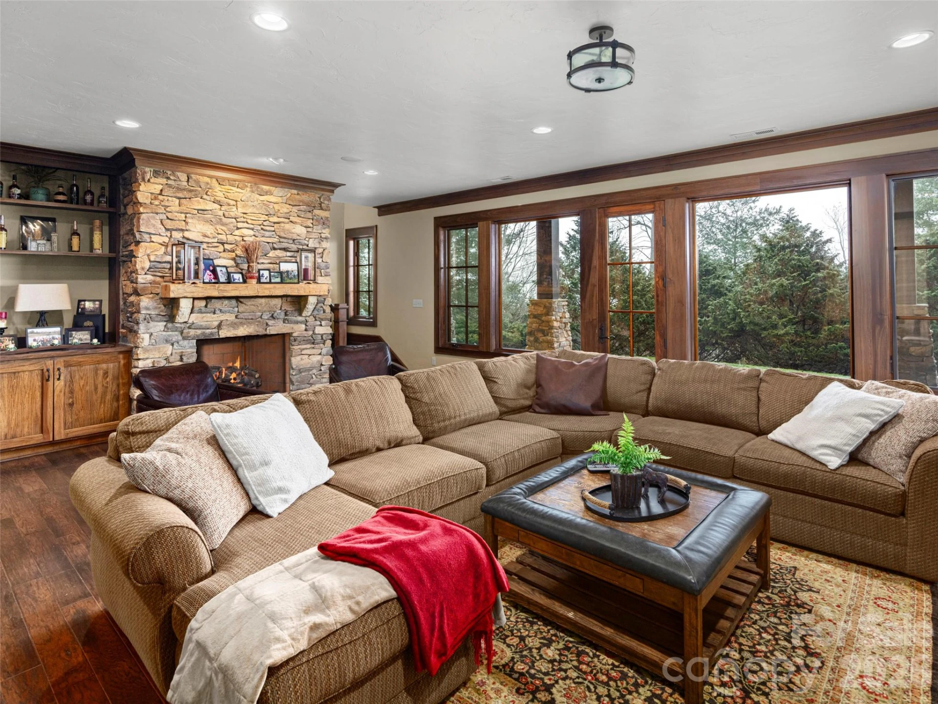 310 Braeside Court - Photo 26