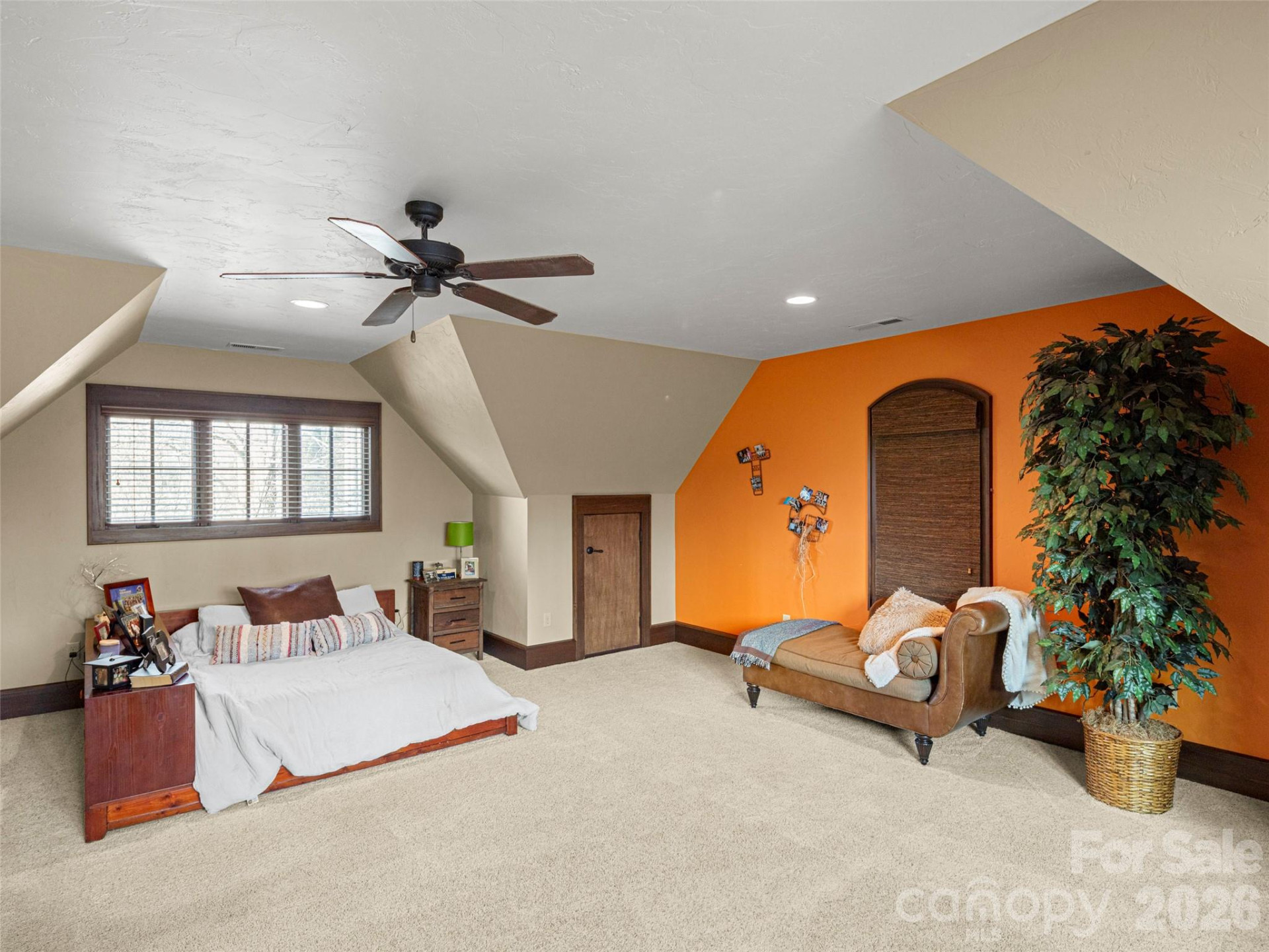 310 Braeside Court - Photo 32