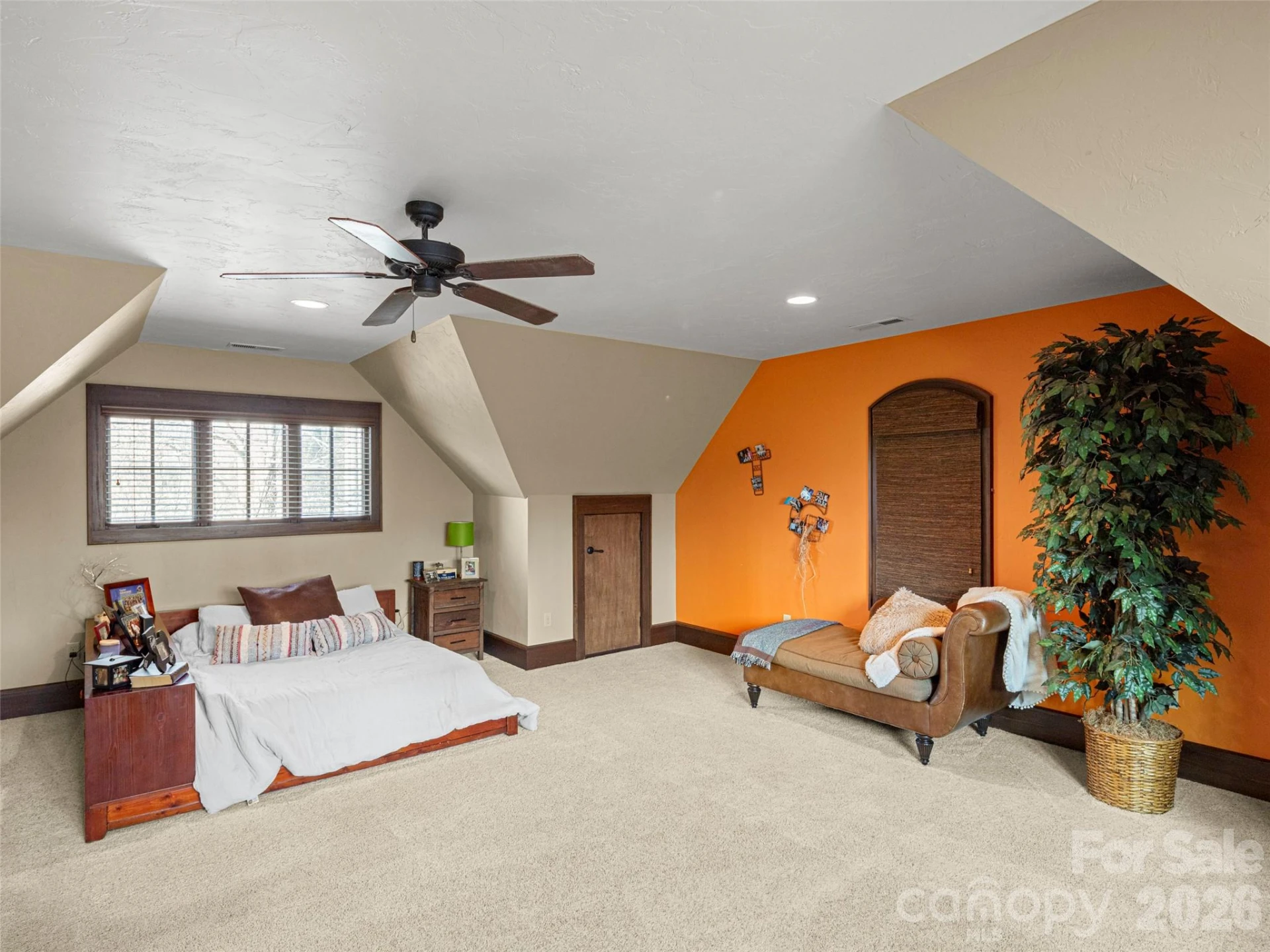 310 Braeside Court - Photo 32