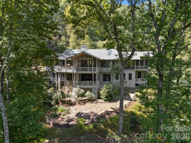 466 Sweetwater Lane, Pisgah Forest, NC, 28768