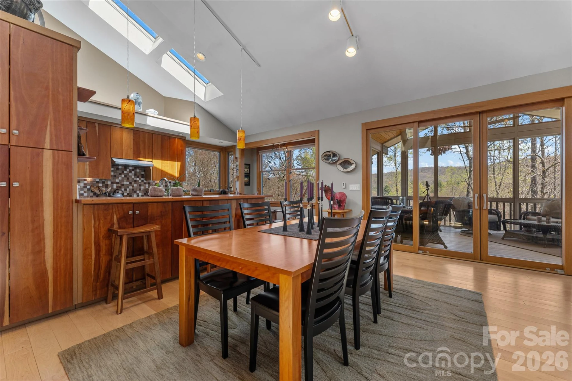 466 Sweetwater Lane - Photo 18