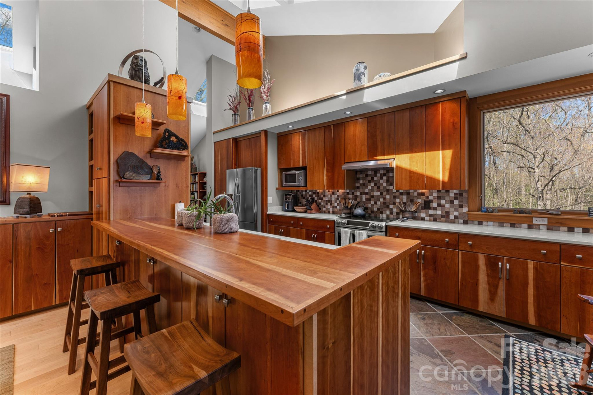 466 Sweetwater Lane - Photo 15