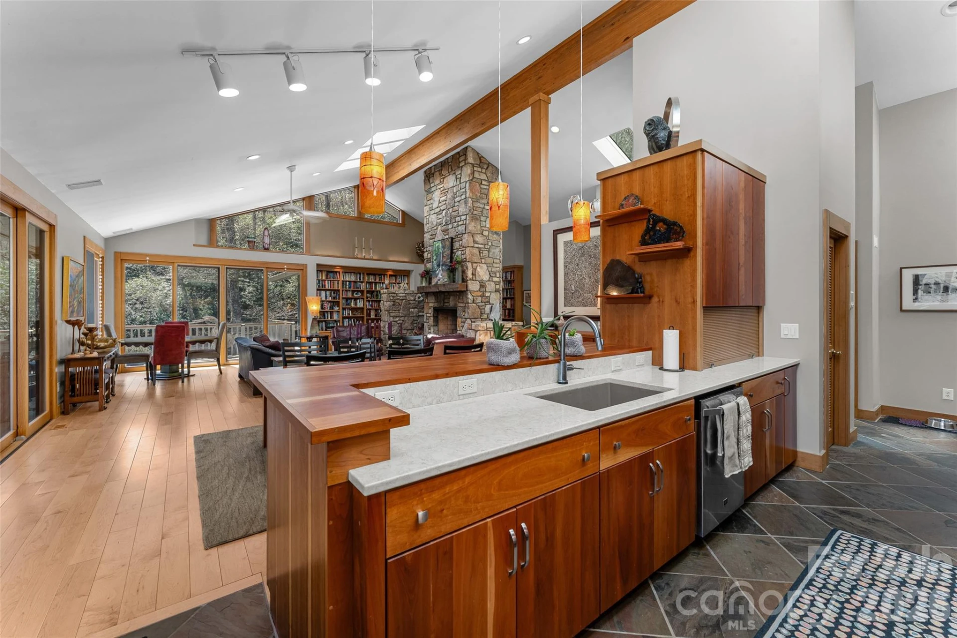 466 Sweetwater Lane - Photo 20