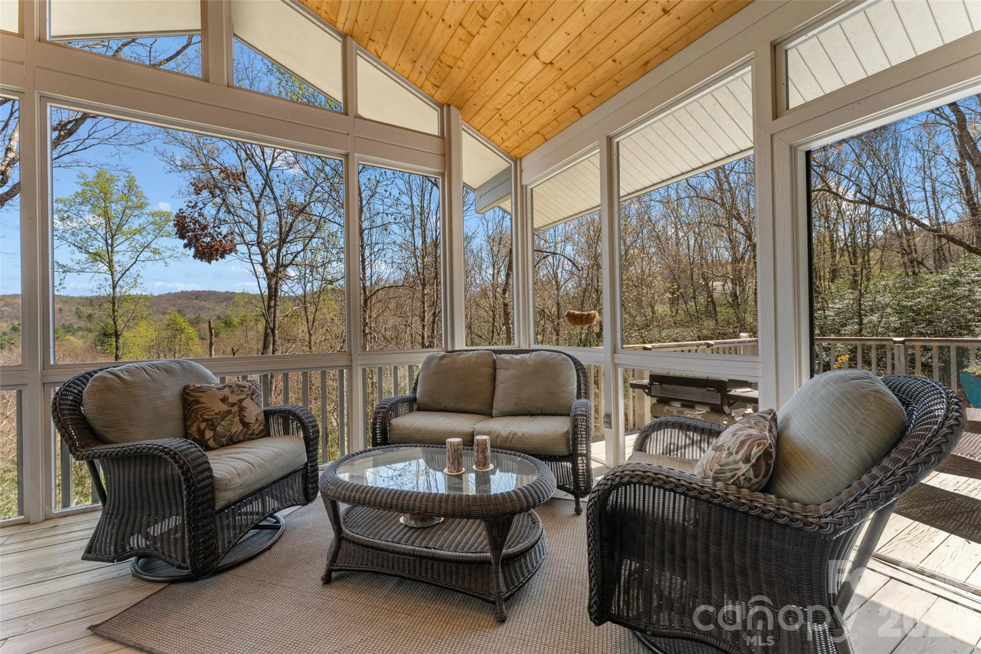 466 Sweetwater Lane - Photo 9
