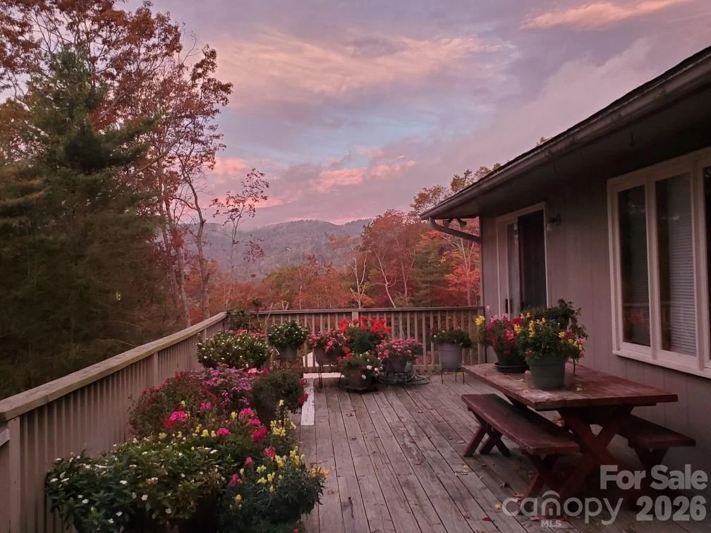 35 Azalea Drive - Photo 3