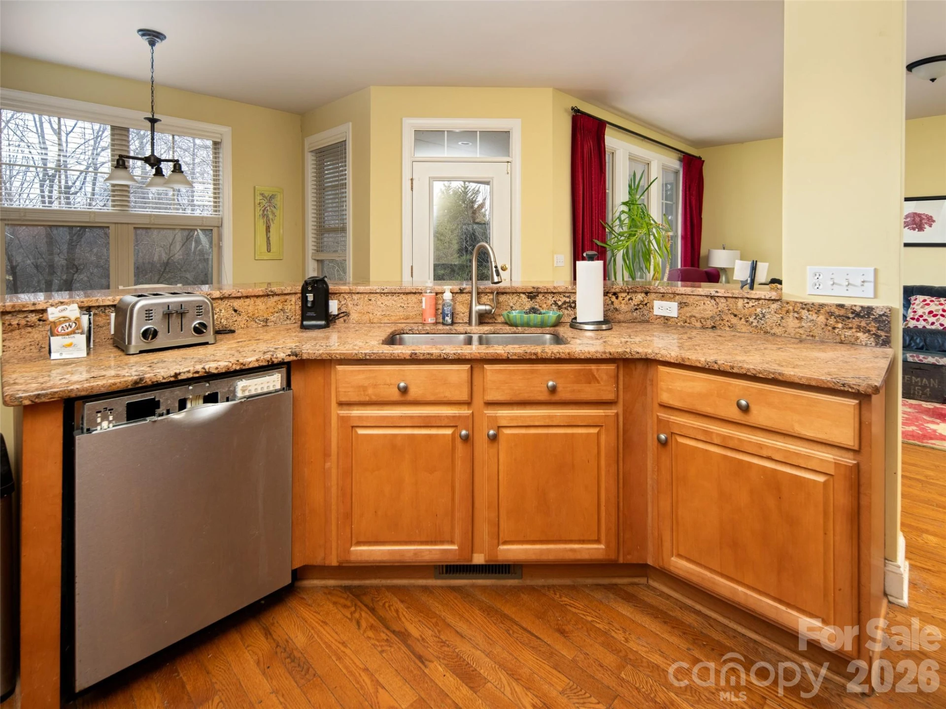 106 Mountain Drive - Photo 7
