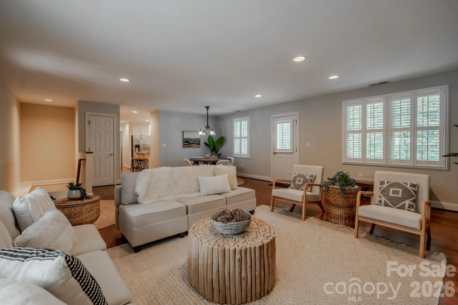 50 Griffing Boulevard - Photo 11