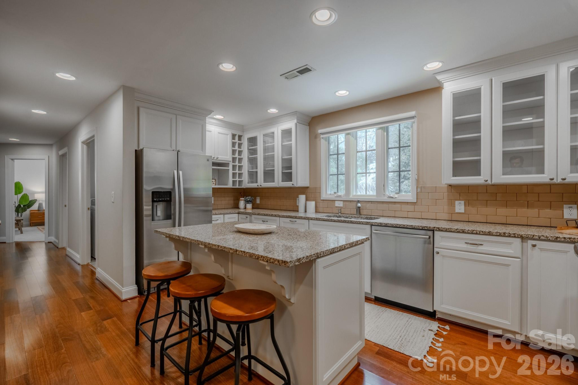 50 Griffing Boulevard - Photo 15