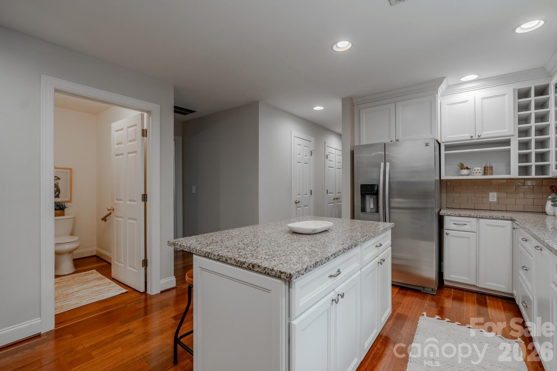 50 Griffing Boulevard - Photo 17