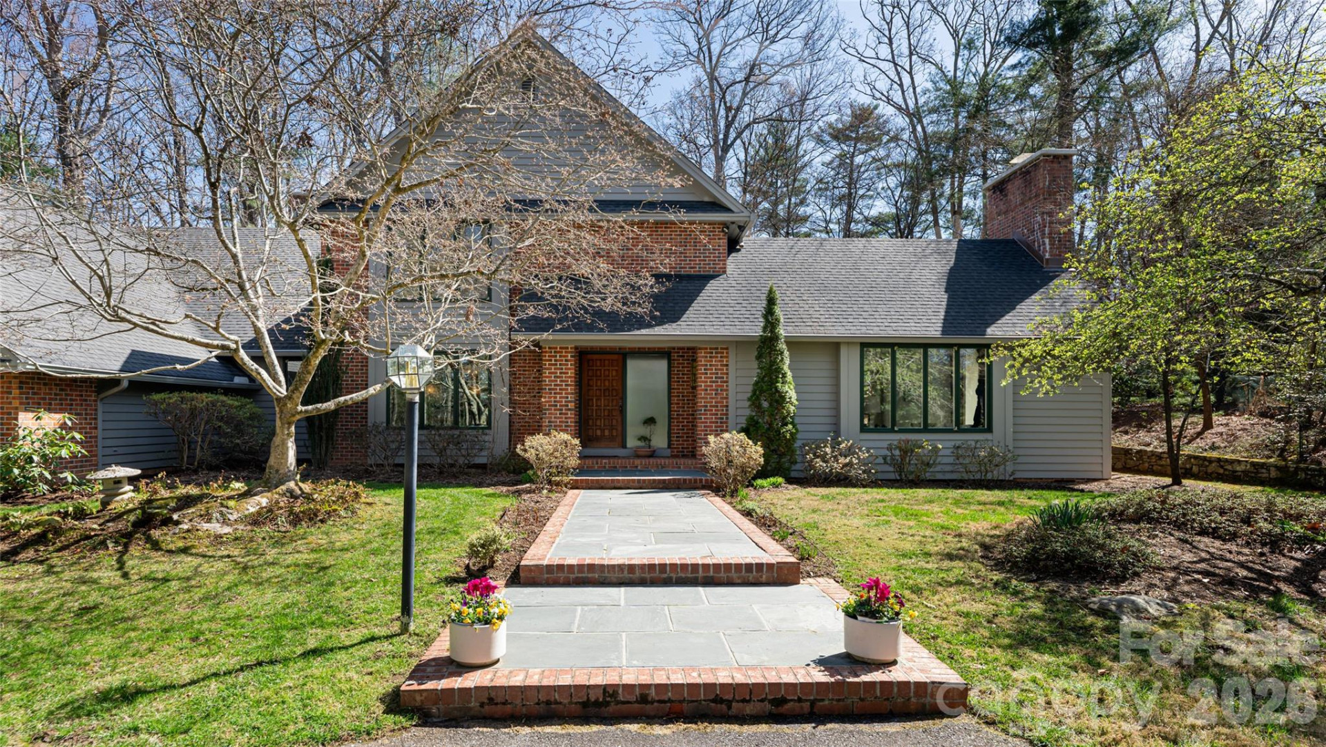 12 Stuyvesant Crescent - Photo 2