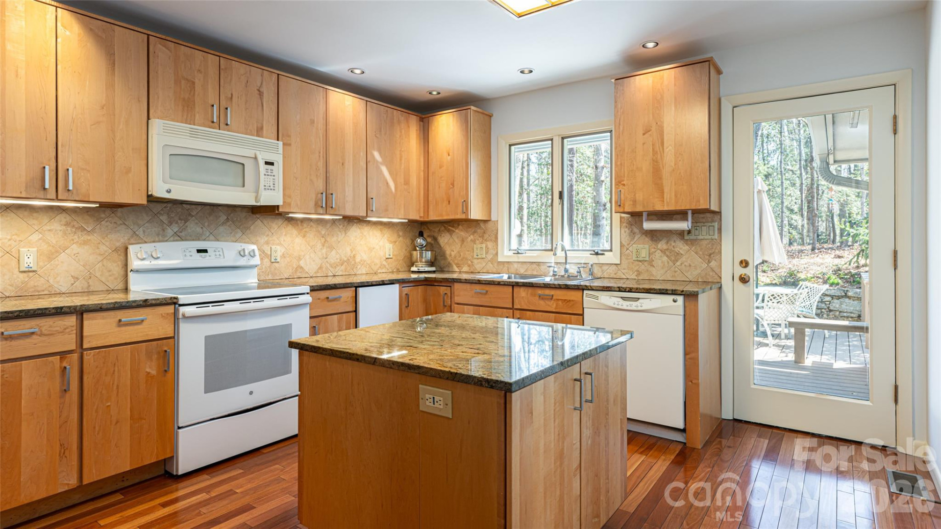 12 Stuyvesant Crescent - Photo 16