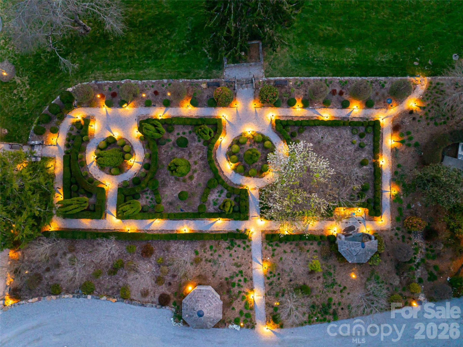 365 Sherwood Drive - Photo 36