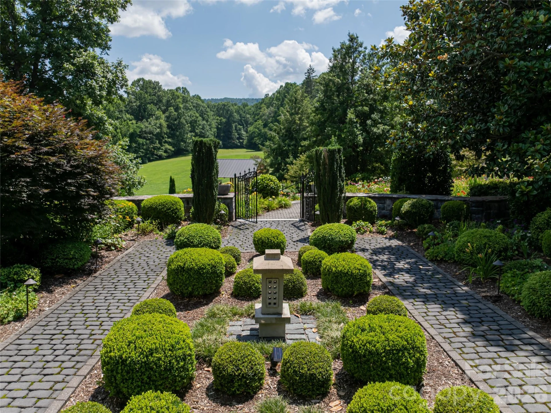 365 Sherwood Drive - Photo 43