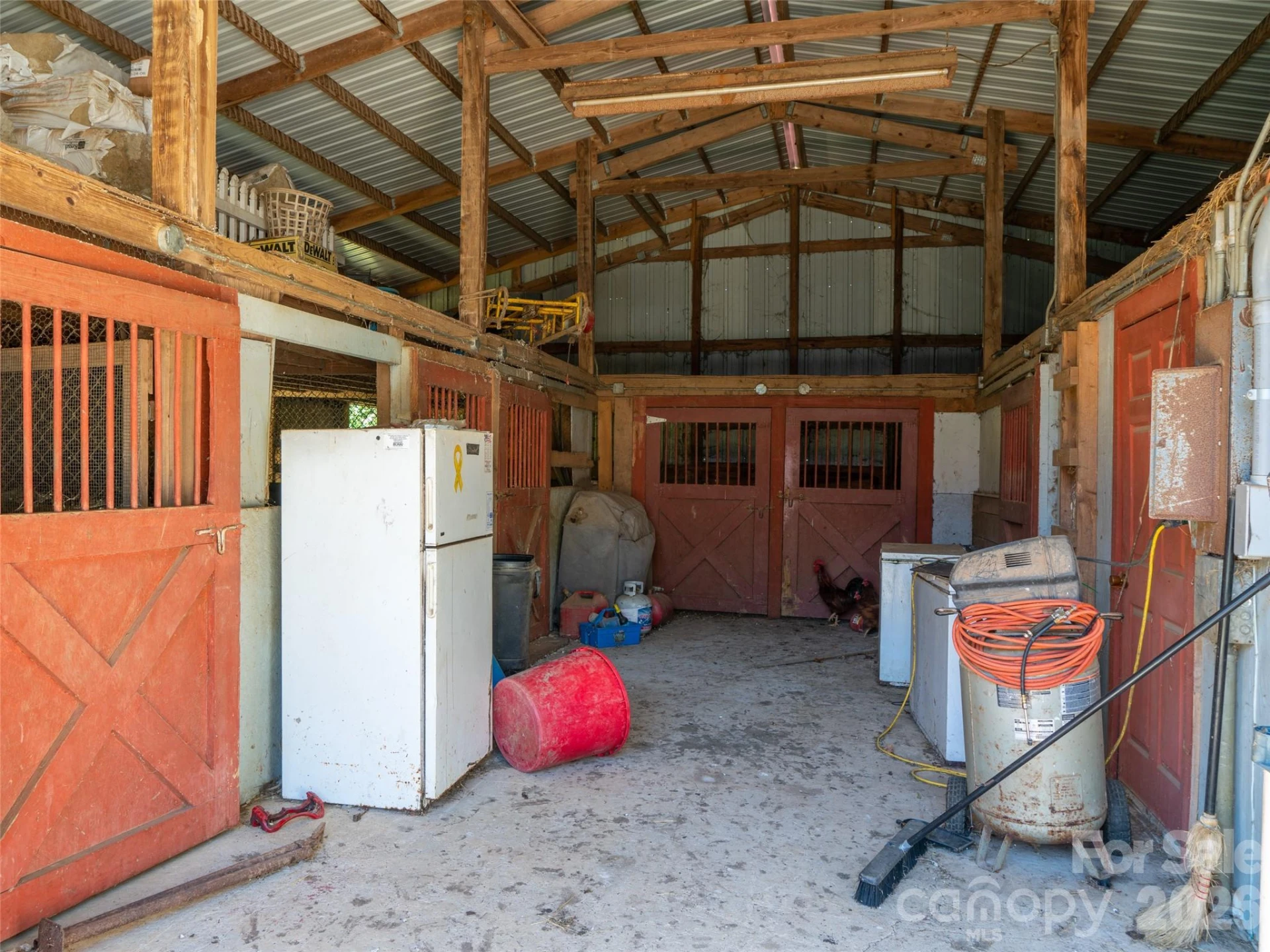 1050 Dale Road - Photo 7