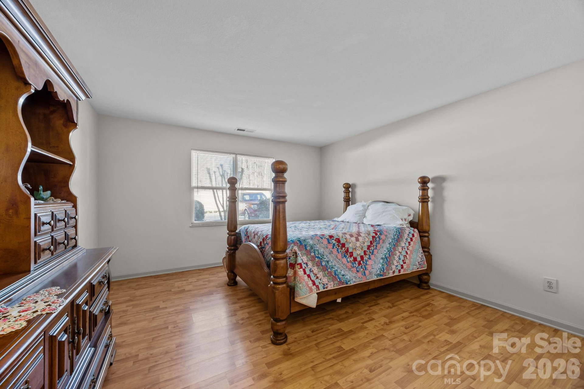 704 Carlyle Way - Photo 20