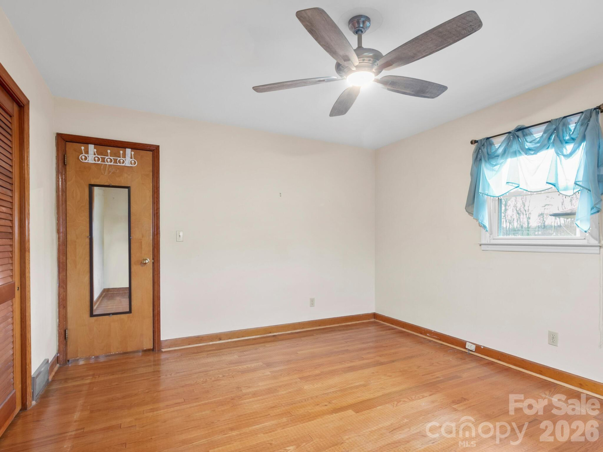 608 Buena Vista Drive - Photo 22