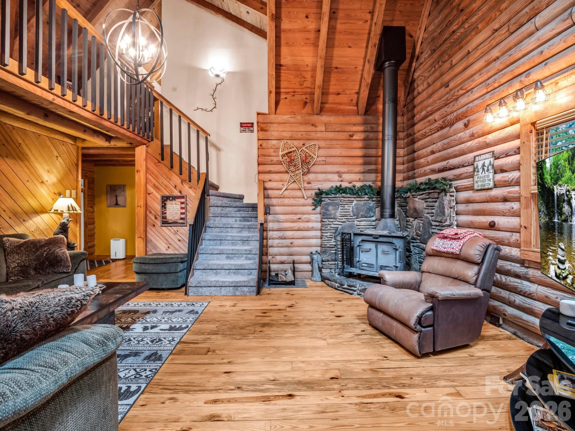 1040 Soquili Drive - Photo 19