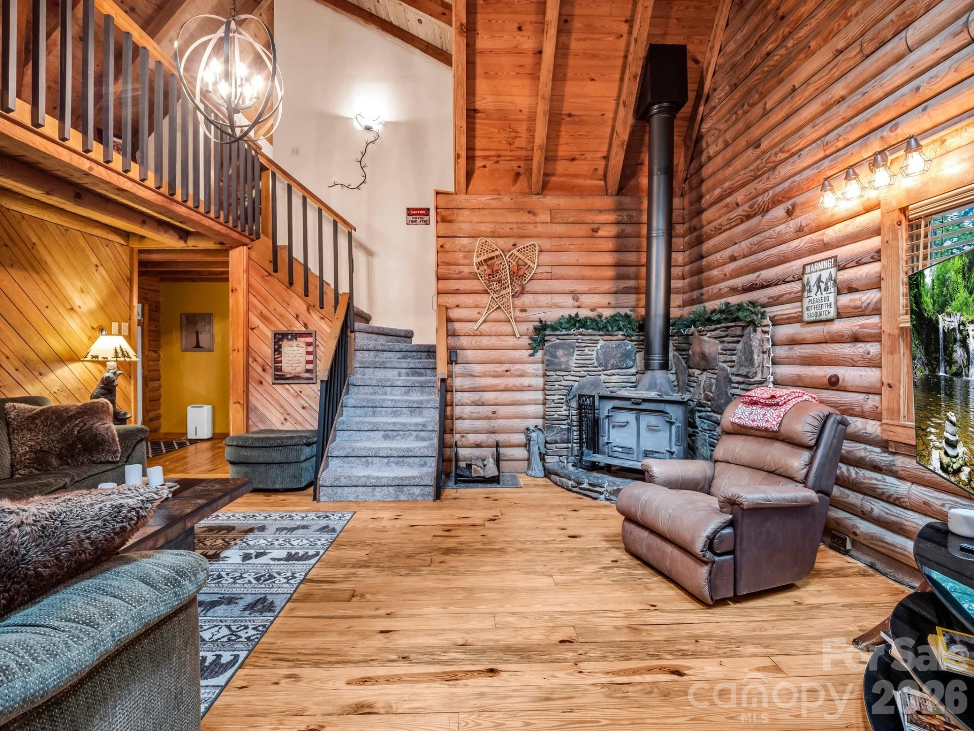 1040 Soquili Drive - Photo 19