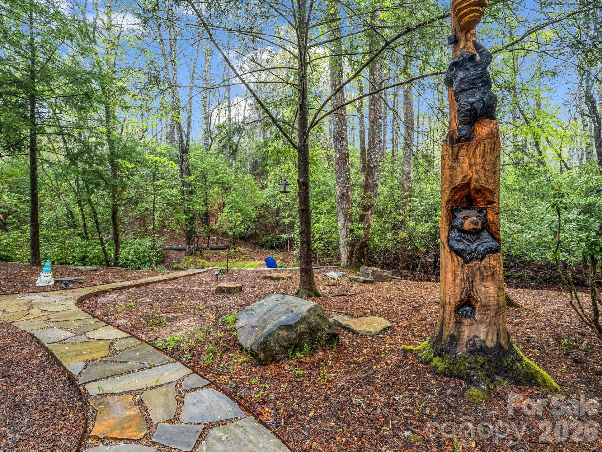 1040 Soquili Drive - Photo 4