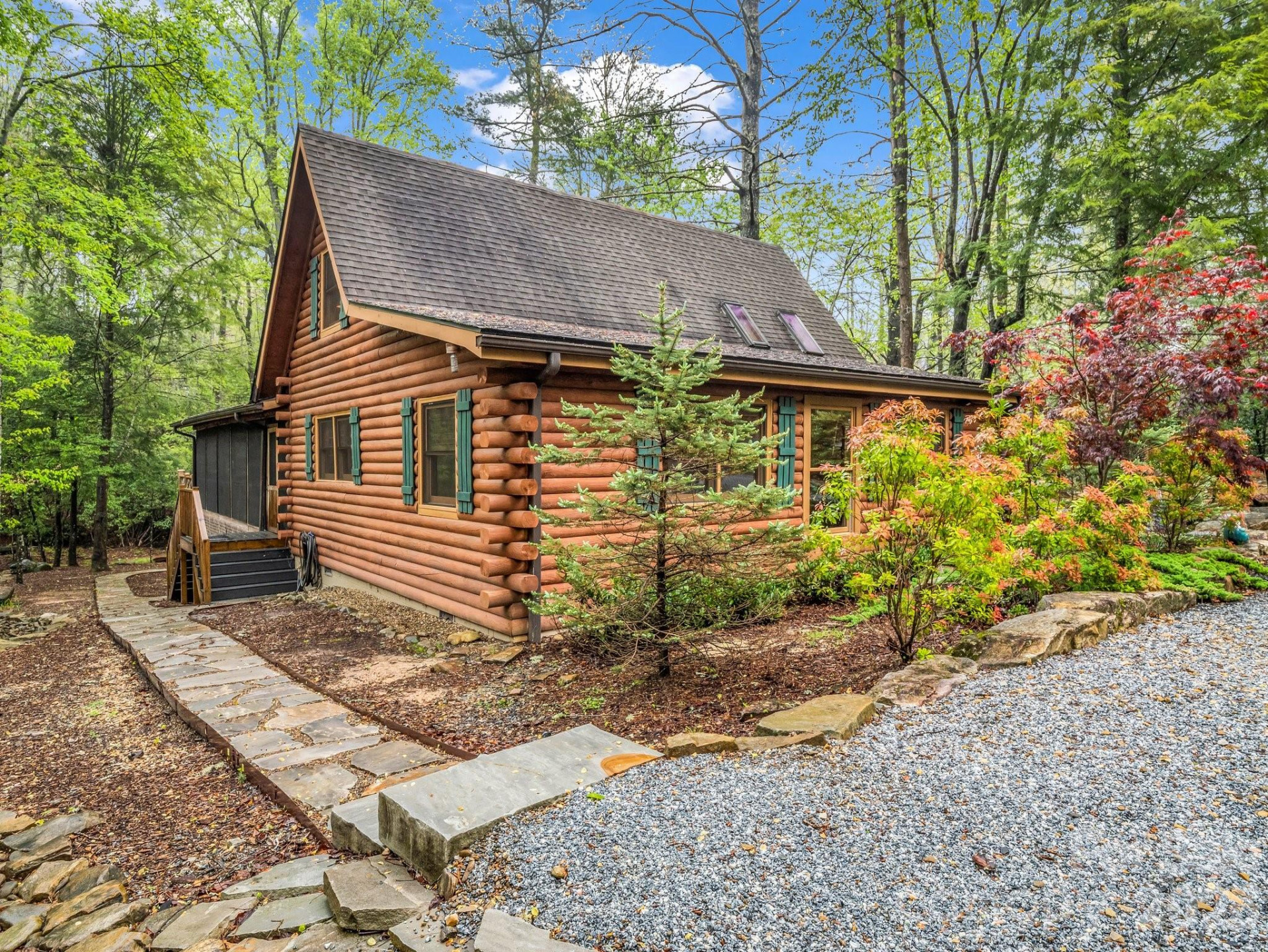 1040 Soquili Drive - Photo 39