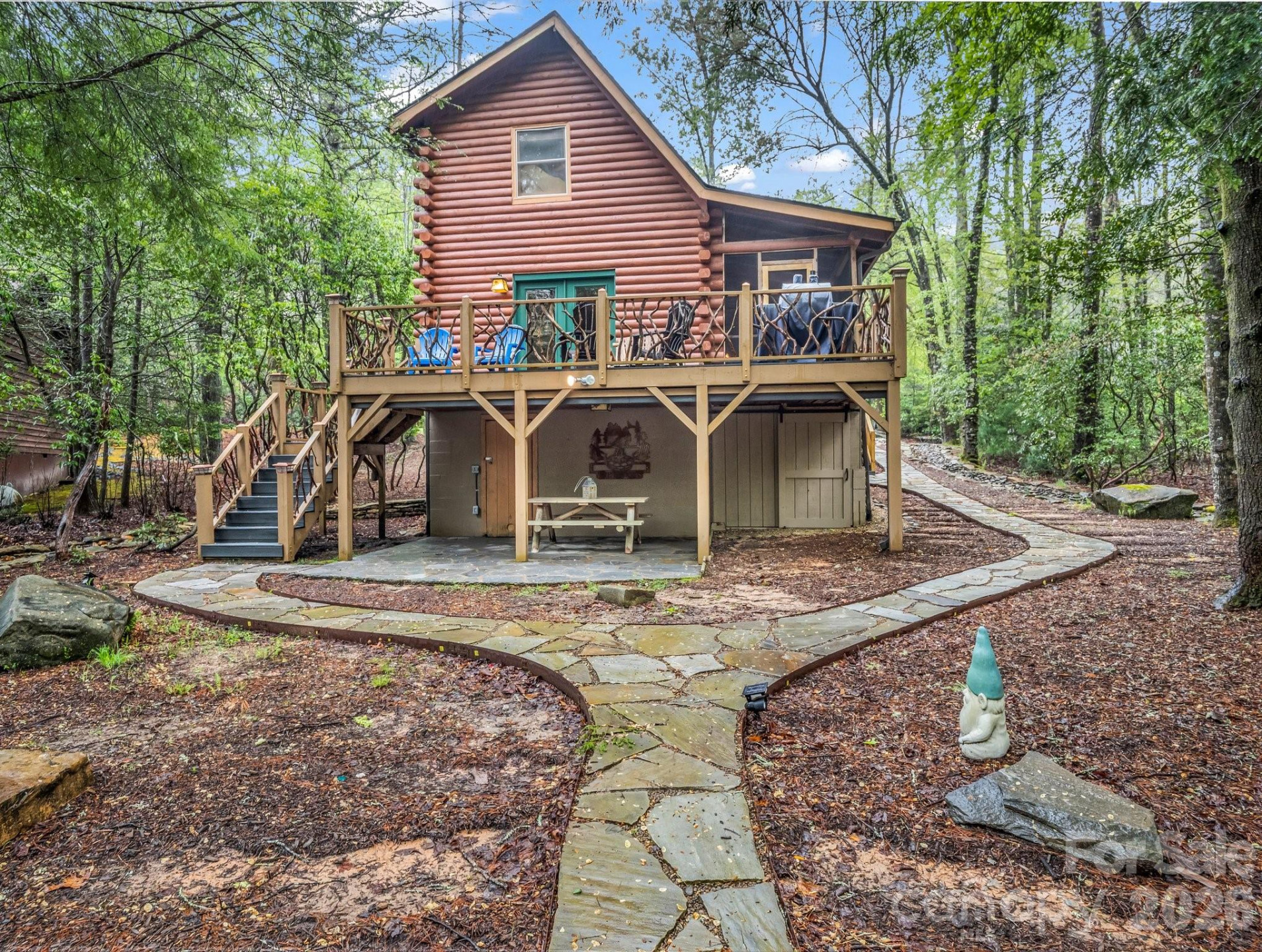 1040 Soquili Drive - Photo 41