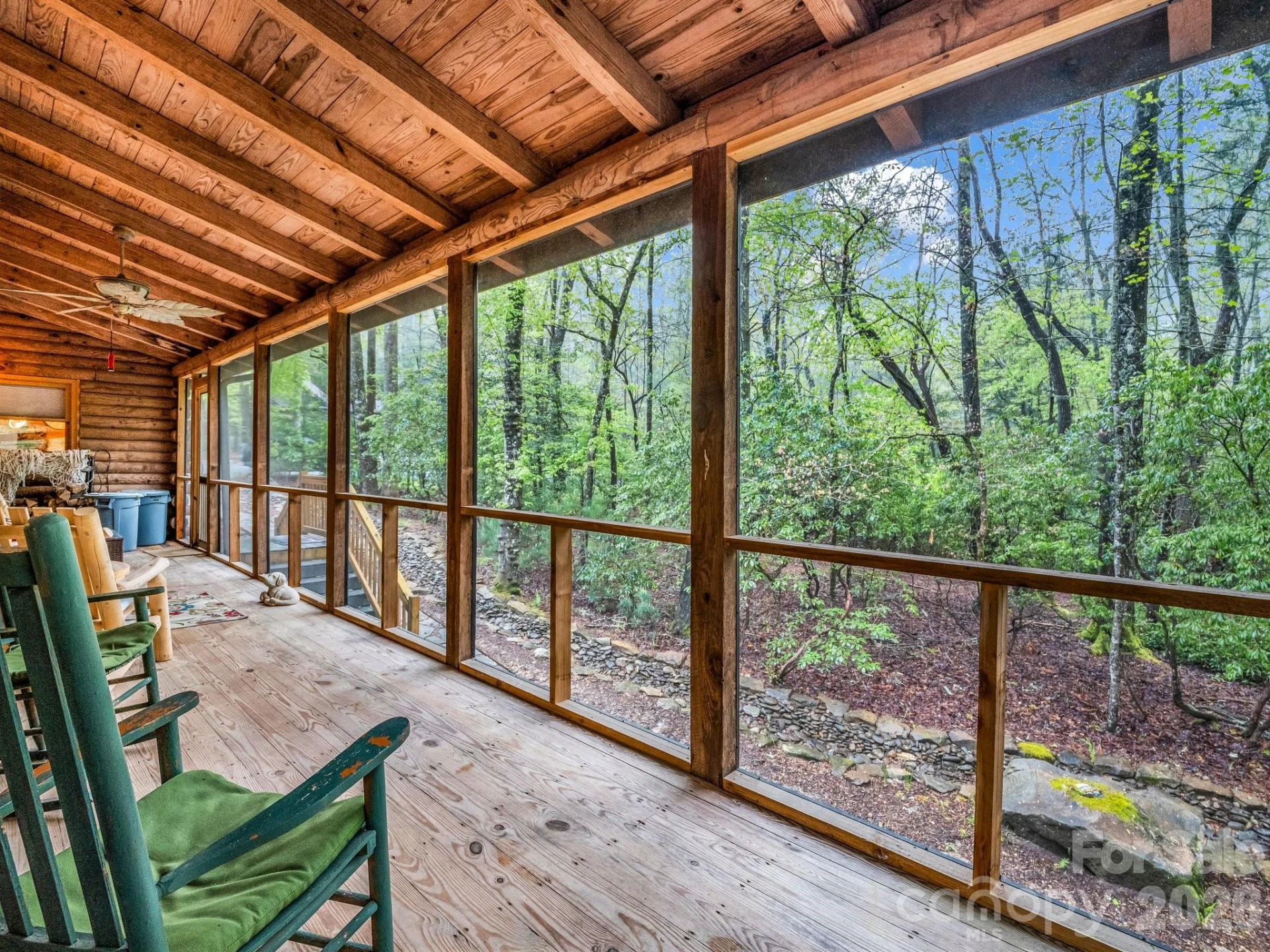 1040 Soquili Drive - Photo 9