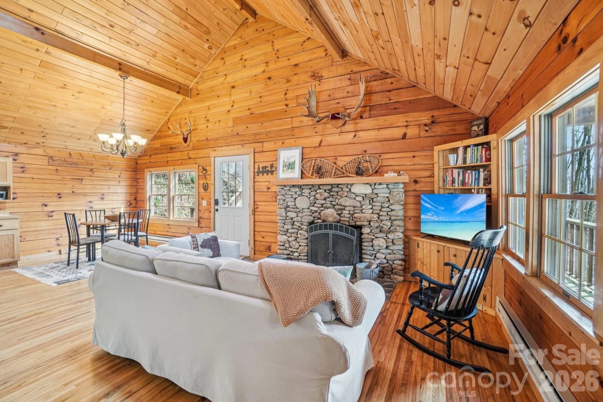 307 Roaring Creek Lane - Photo 9
