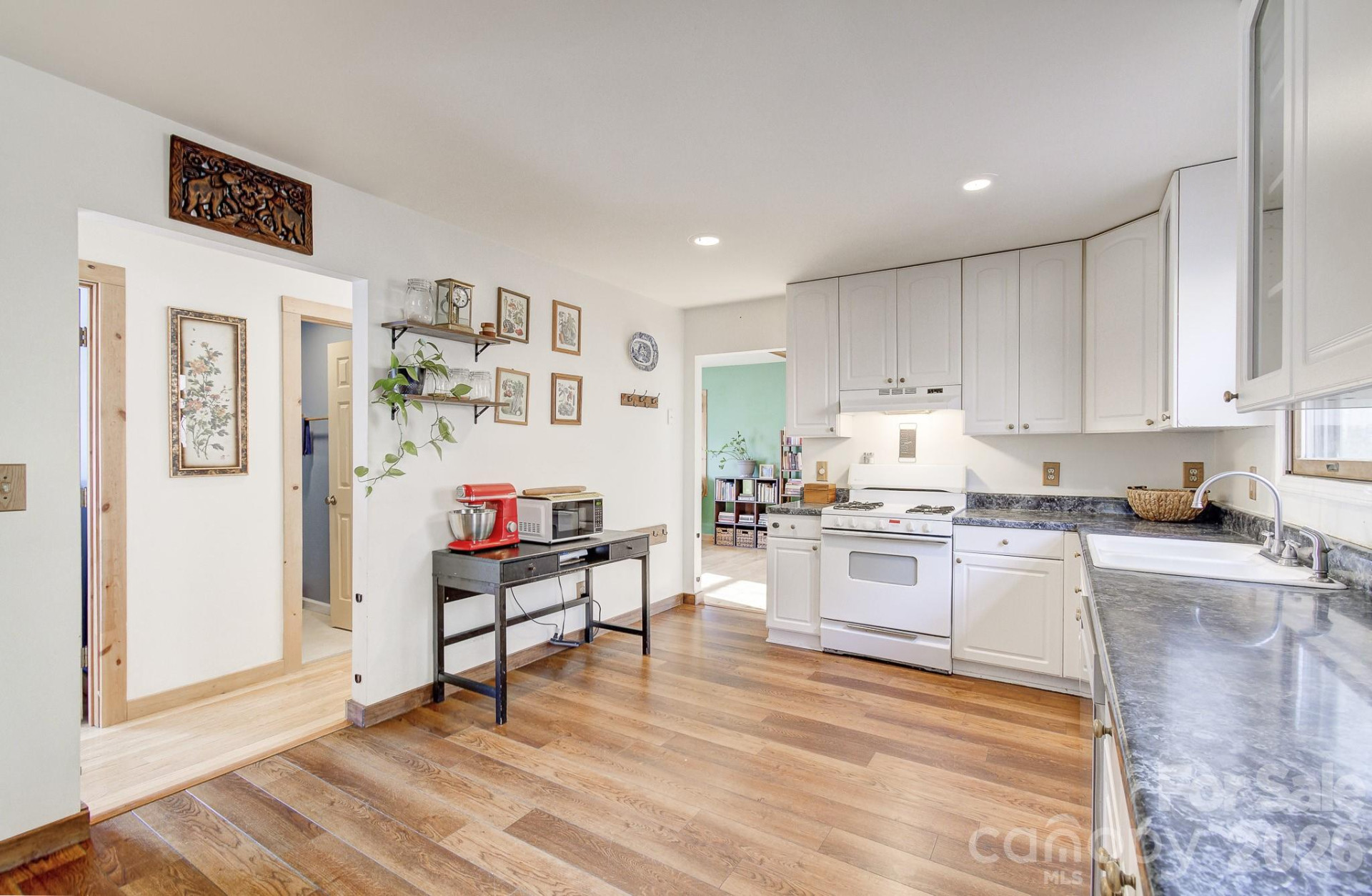 92 Arrowood Road - Photo 11