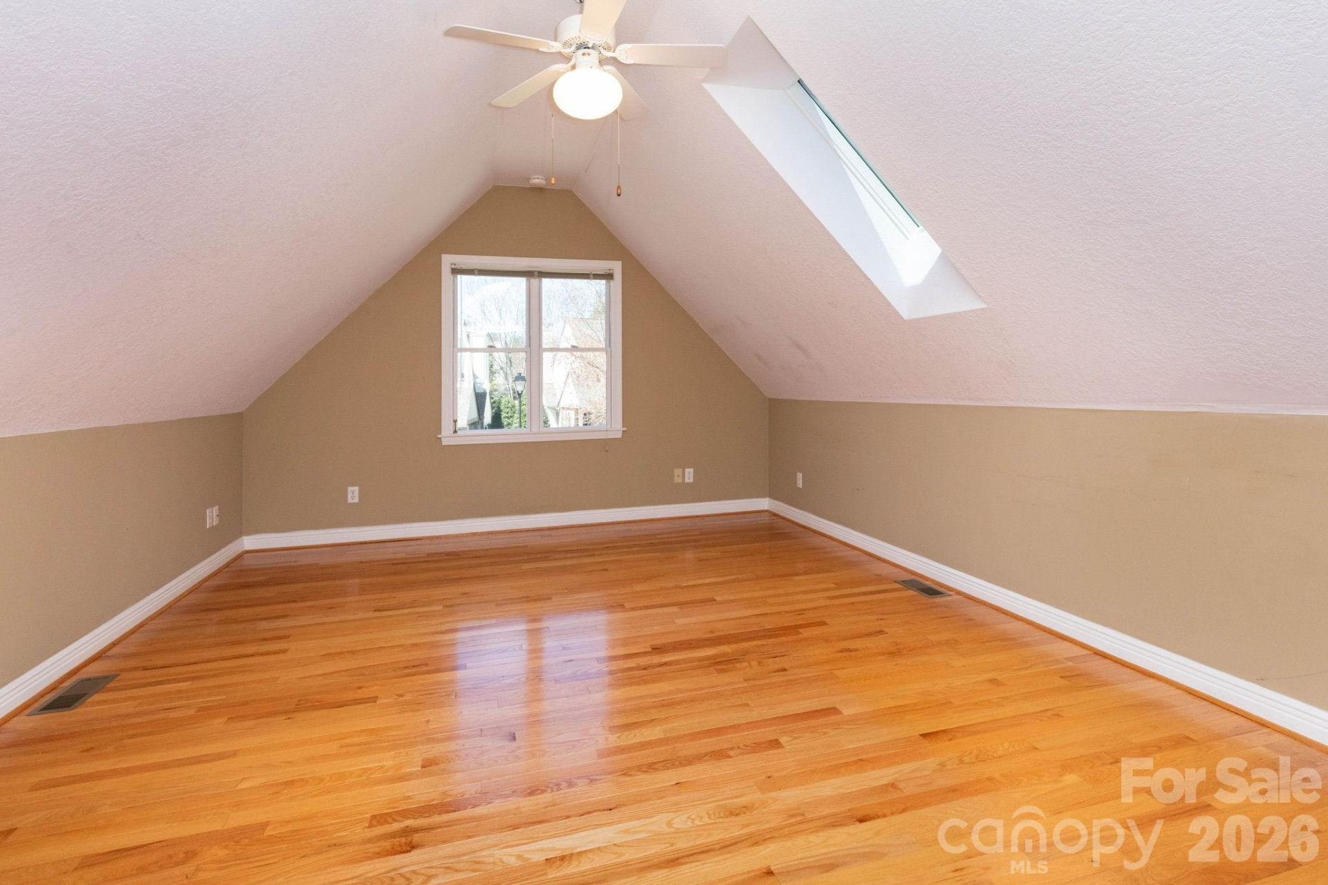 31 Little Cedar Court - Photo 20