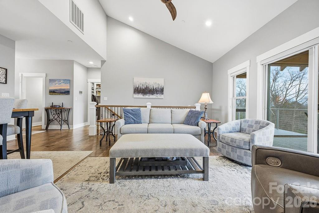 68 Curtain Bluff - Photo 18