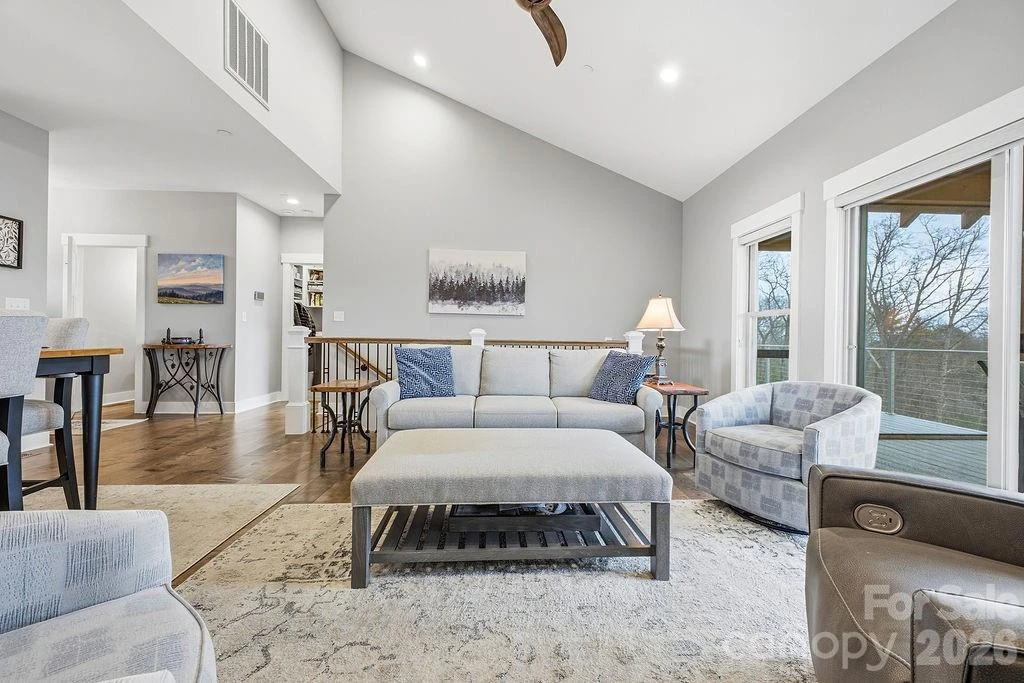 68 Curtain Bluff - Photo 18