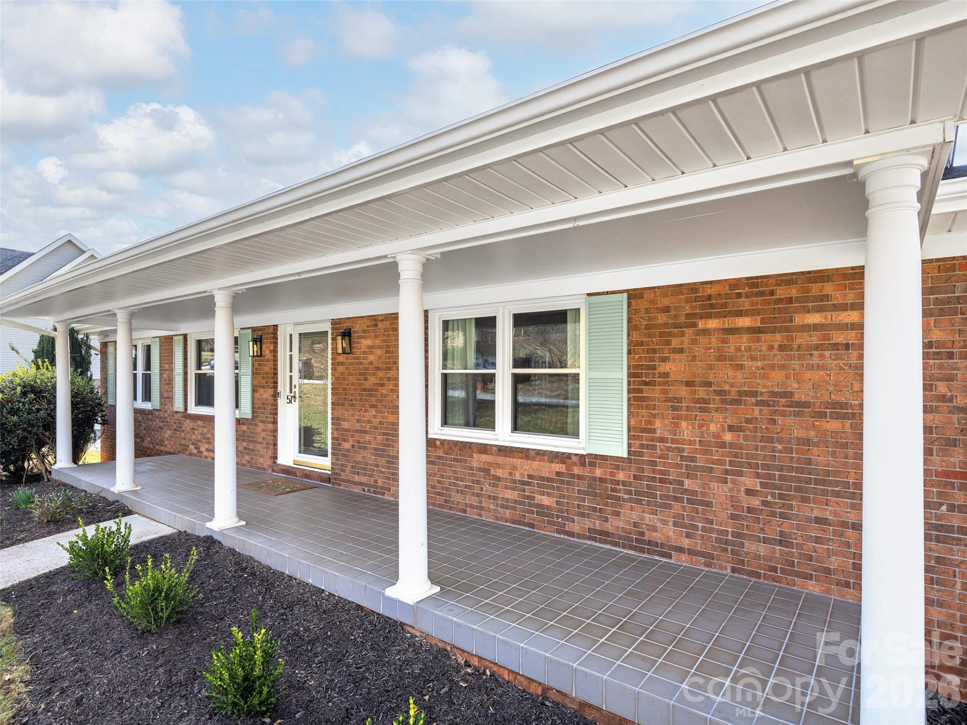 58 Braddock Way - Photo 2